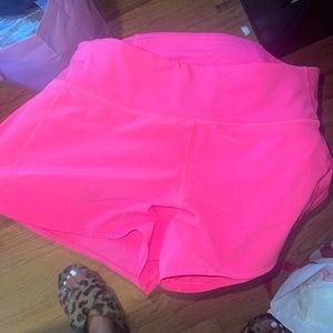 Lululemon speed up short - pow pink
